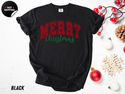 Comfort Colors Retro Christmas Shirt: Oversized Holiday Tee