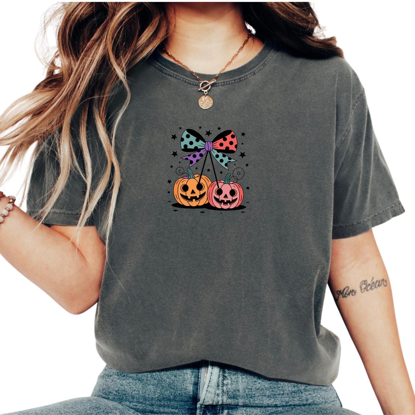 Pumpkin Jack O' Lantern Bow Tee: Retro Halloween Comfort Colors Shirt