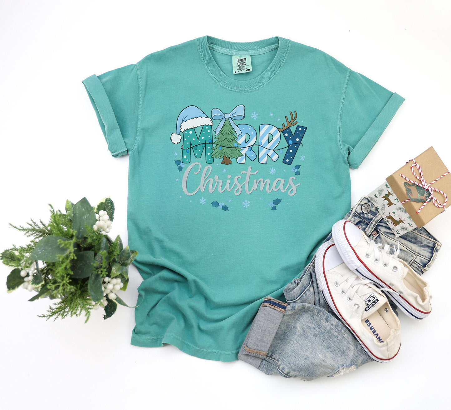 Merry Christmas Graphic Tee: Holiday Family Matching Shirt