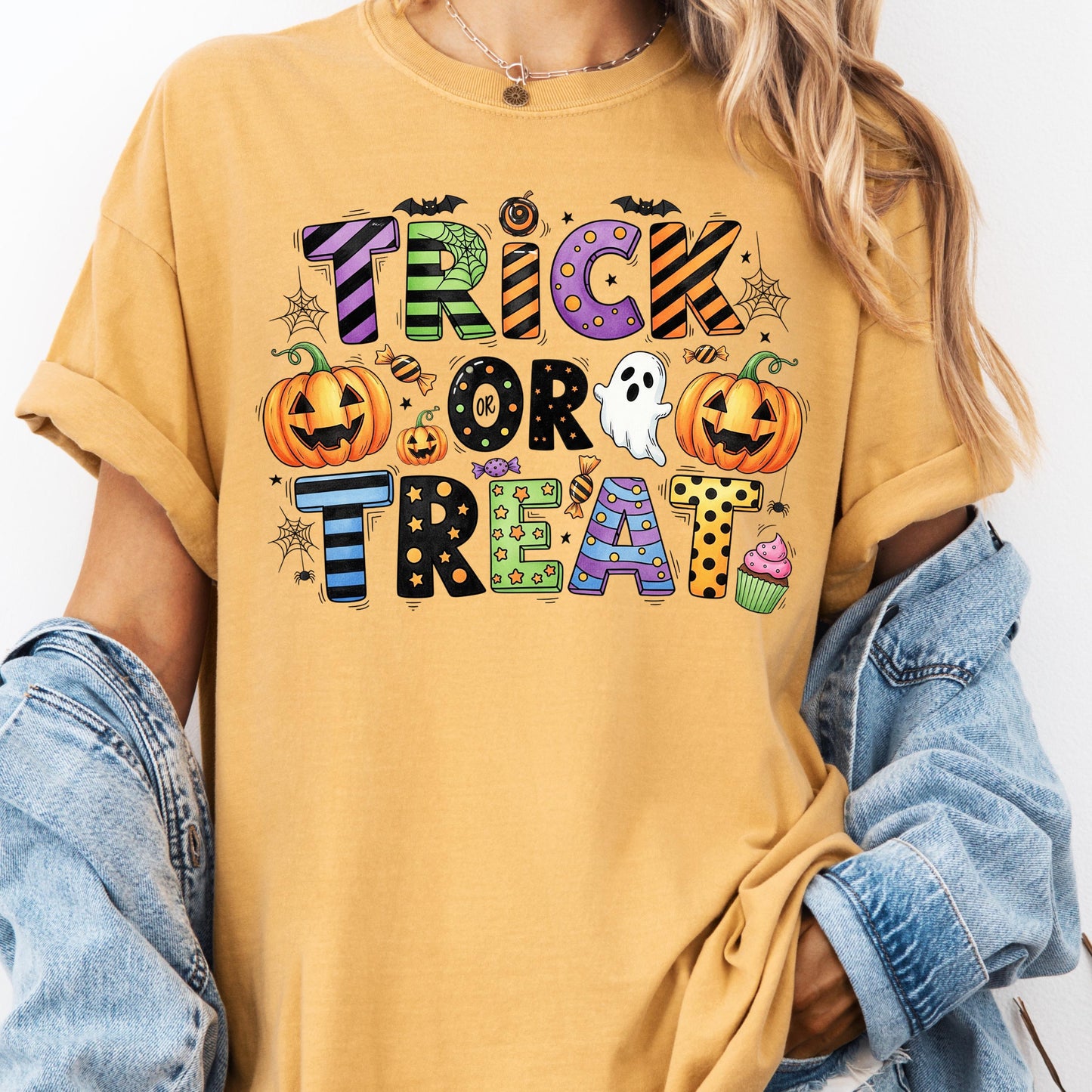 Trick or Treat Halloween Shirt, Cute Ghost Pumpkin T-Shirt, Spooky Season Candy Tee, Funny Halloween Party Top, Fall Graphic Tee