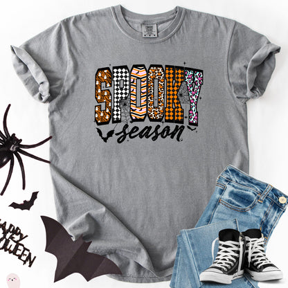 Comfort Colors Gothic Halloween T-Shirt: Spooky Lace Tee